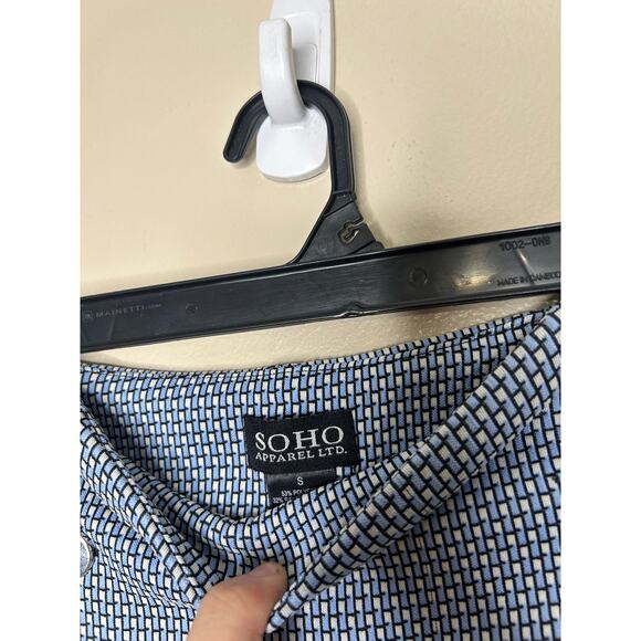 NWT Women’s Small SOHO Apparel Ltd. Blue White Geometric Print Pencil Skirt - Picture 3 of 5